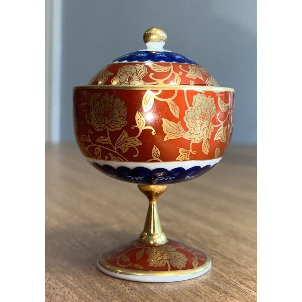 Lidded Japanese Porcelain Cup By Shibata Lid Wine Goblet Sake Wedding Cup Glass‎